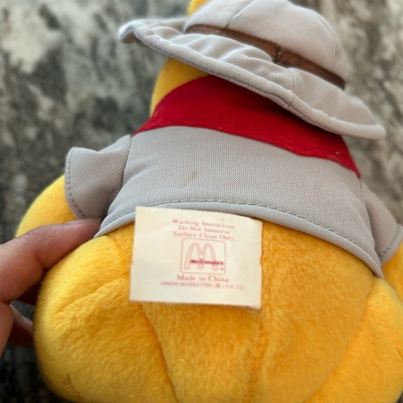 VINTAGE McDonald's Hong Kong happy meal Winnie the Pooh (slight wear/GUC) - Picture 5 of 6